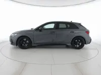 Usata Audi RS3 Comfort 400 CV (294 kW) 2025 Grigio daytona perlato Berlina