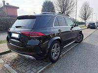 Käytetty Mercedes GLE400 Premium Plus 330 HP (242 kW) 2022 Musta Katumaasturi
