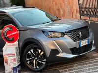Usata Peugeot 2008 Allure 131 CV (96 kW) 2022 Grigio SUV