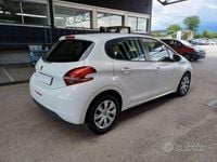 Usata Peugeot 208 75 CV (55 kW) 2018 Bianco Utilitaria