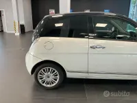 Usata Lancia Ypsilon 69 CV (50 kW) 2011 Bianco Utilitaria