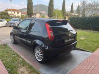 Usata Ford Fiesta S 90 CV (66 kW) 2006 Nero Utilitaria