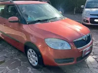 Usata Skoda Fabia Style 69 CV (50 kW) 2009 Arancione Station wagon