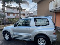 Usata Mitsubishi Pajero 160 CV (117 kW) 2003 Grigio SUV