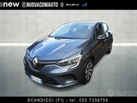 Usata Renault Clio V Equilibre 101 CV (74 kW) 2022 Blu Berlina