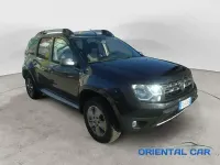 Usata Dacia Duster Lauréate 114 CV (83 kW) 2016 Grigio SUV