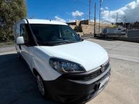 Usata Fiat Doblò Easy 120 CV (88 kW) 2019 Bianco Monovolume
