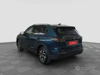 Usata VW Tiguan Edition 131 CV (96 kW) 2024 Night shade blue SUV