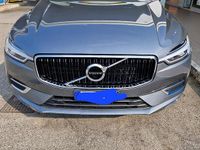 Usata Volvo XC60 Business Edition 303 CV (222 kW) 2020 Grigio SUV