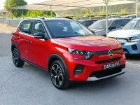 Nuova Citroën C3 PureTech 101 CV (74 kW) 2026 Rosso elixir tetto nero SUV