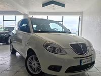 Usata Lancia Ypsilon Platinum 75 CV (55 kW) 2011 Bianco Utilitaria