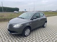 Usata Lancia Ypsilon Gold 85 CV (62 kW) 2014 Grigio Utilitaria