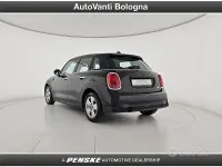 Usata Mini ONE Essential 102 CV (75 kW) 2021 Nero Utilitaria