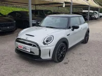 Usata Mini Cooper SE 136 kW (185 CV) 2021 Argento Utilitaria