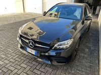 Usata Mercedes C300e Executive 194 CV (142 kW) 2020 Nero Station wagon