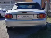 Usata Mazda MX5 110 CV (80 kW) 1998 Argento Cabrio