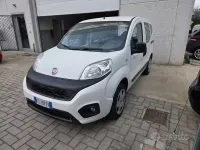 Usata Fiat Qubo Lounge 77 CV (56 kW) 2018 Bianco Monovolume