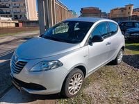 Usata Lancia Ypsilon Silver 85 CV (62 kW) 2013 Grigio Utilitaria