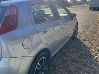 Usata Fiat Grande Punto Dynamic 75 CV (55 kW) 2006 Utilitaria