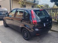 Usata Ford Fiesta Ambiente 55 CV (40 kW) 2003 Nero Utilitaria