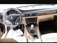 Usata BMW 320 177 CV (130 kW) 2009 Blu Station wagon