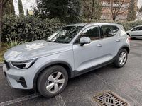 Usata Volvo XC40 163 CV (119 kW) 2025 Grigio SUV