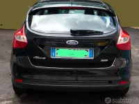 Usata Ford Focus S 125 CV (91 kW) 2012 Nero Station wagon