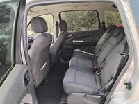 Begagnad Ford S-MAX Titanium 145 HK (106 kW) 2007 Minibuss