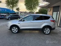 Usata Ford Kuga 140 CV (102 kW) 2013 Grigio SUV