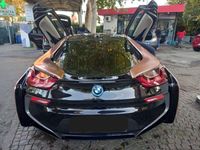 Usata BMW i8 231 CV (169 kW) 2016 Rosa opaco/rosa lucido Coupé