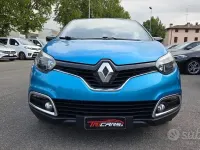 Usata Renault Captur PE 90 CV (66 kW) 2015 Blu SUV