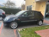 Usata Ford Fiesta S 90 CV (66 kW) 2006 Nero Utilitaria