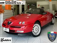 Usata Alfa Romeo Spider 150 CV (110 kW) 1997 Rosso Cabrio