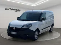 Usata Fiat Doblò 105 CV (77 kW) 2021 Bianco Monovolume