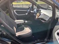 Usata XEV Yoyo 7 kW (10 CV) 2022 Nero Utilitaria