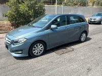 Usata Mercedes B180 Executive 109 CV (80 kW) 2015 Bluazzurro Utilitaria