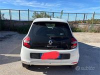 Usata Renault Twingo Life 69 CV (50 kW) 2017 Bianco Utilitaria