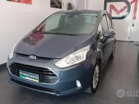 Usata Ford B-MAX Titanium 75 CV (55 kW) 2015 Blu Monovolume