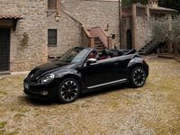 Usata VW Beetle Cabriolet 105 CV (77 kW) 2012 Nero Cabrio