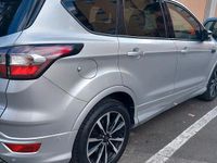 Usata Ford Kuga 150 CV (110 kW) 2017 Grigio SUV
