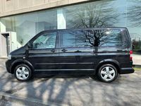 Usata VW Multivan Highline 174 CV (127 kW) 2007 Nero metalizzato perla Furgone