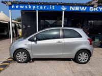 Usata Toyota Yaris 87 CV (63 kW) 2007 Grigio Utilitaria