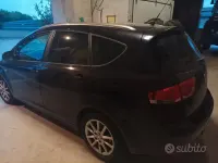 Usata Seat Altea XL 105 CV (77 kW) 2009 Nero Monovolume