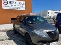 Begagnad Lancia Ypsilon 85 HK (62 kW) 2014 Grå Halvkombi