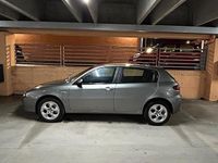 Usata Alfa Romeo 147 120 CV (88 kW) 2009 Utilitaria