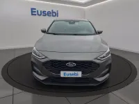 Usata Ford Focus ST-Line 125 CV (91 kW) 2023 Grigio scuro Berlina