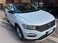 Usata VW T-Roc Style 116 CV (85 kW) 2019 Grigio SUV