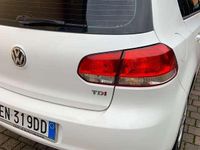 Używany VW Golf VII United 105 KM (77 kW) 2012 Biały Sedan/Limuzyna