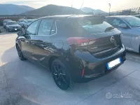 Usata Opel Corsa Elegance 102 CV (75 kW) 2022 Nero Utilitaria