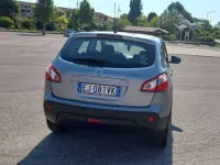 Usata Nissan Qashqai Acenta 150 CV (110 kW) 2011 Argento SUV